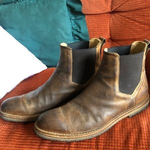 Waxed flesh Chelsea boot